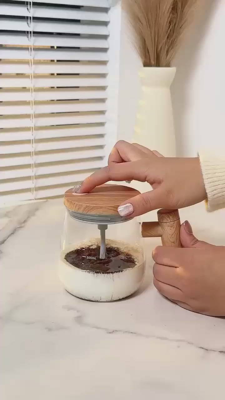 Electric self stirring Mug